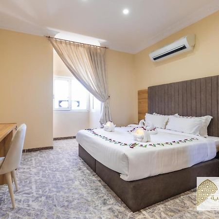 Lavent Park Hotel Suites Jeddah Bagian luar foto