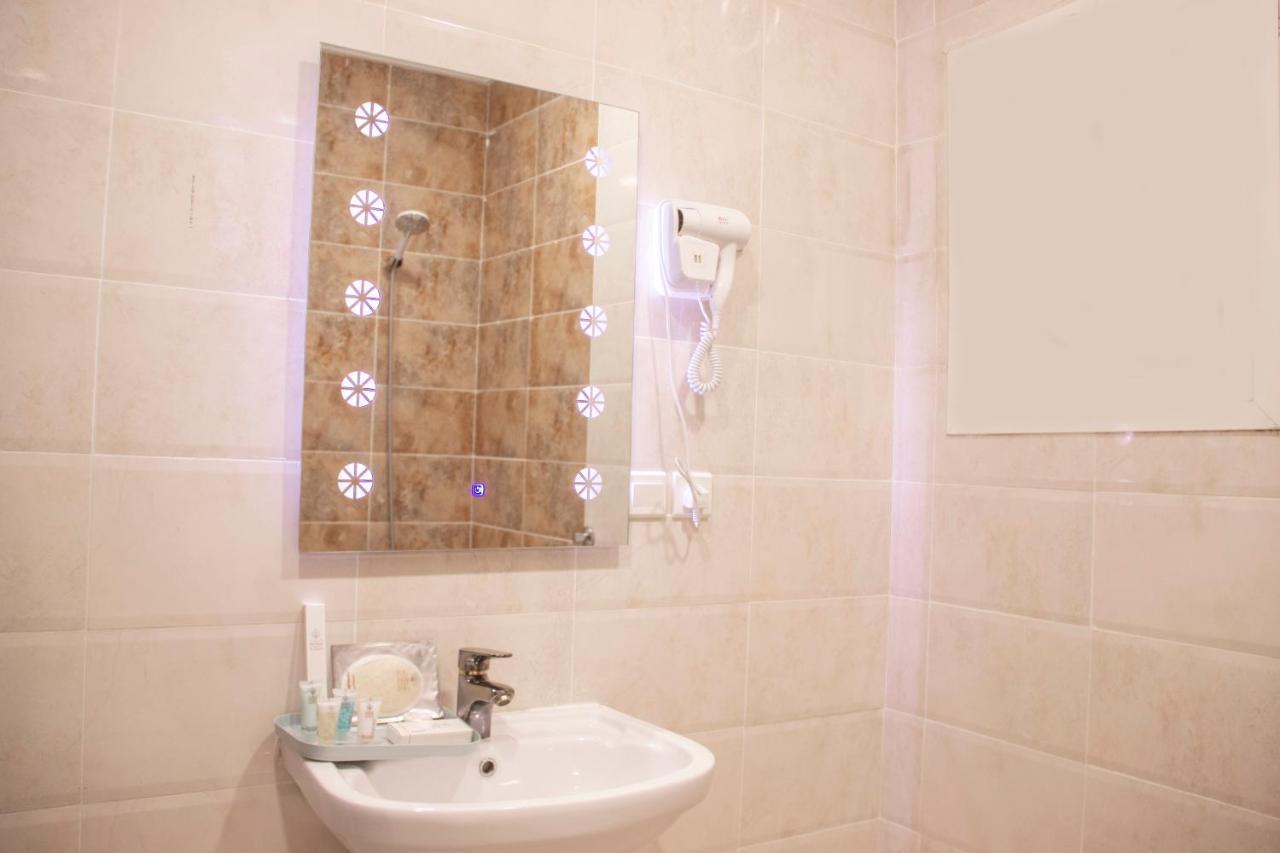 Lavent Park Hotel Suites Jeddah Bagian luar foto