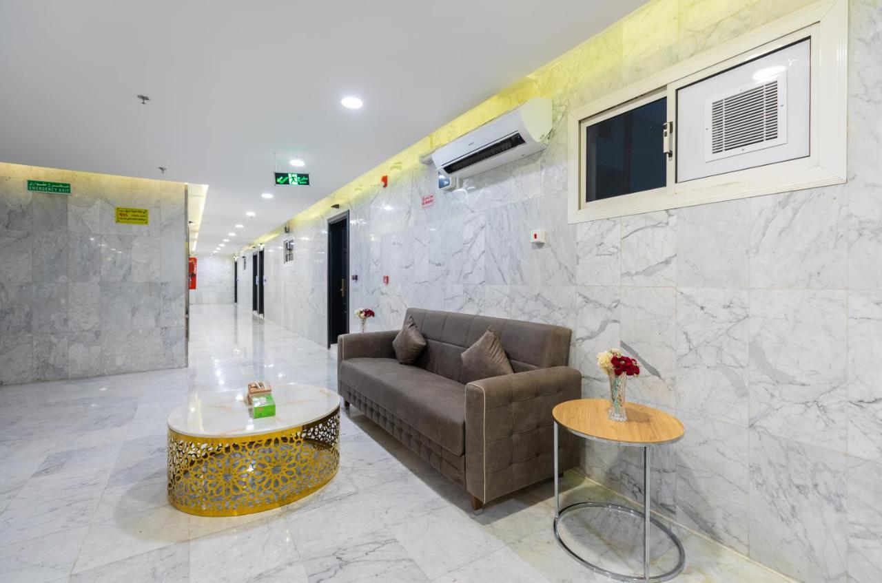 Lavent Park Hotel Suites Jeddah Bagian luar foto