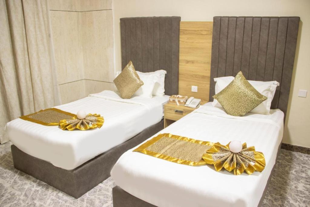 Lavent Park Hotel Suites Jeddah Bagian luar foto